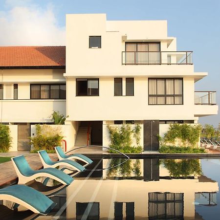 Xandari Harbour Hotel Kochi Exterior foto
