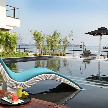Xandari Harbour Hotel Kochi Exterior foto