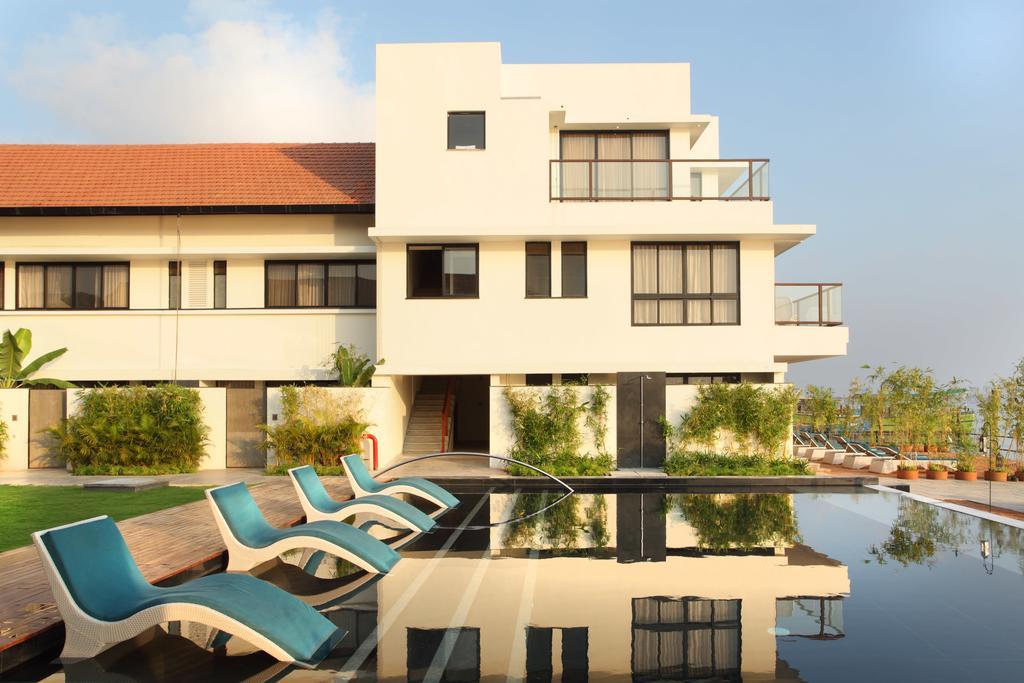 Xandari Harbour Hotel Kochi Exterior foto